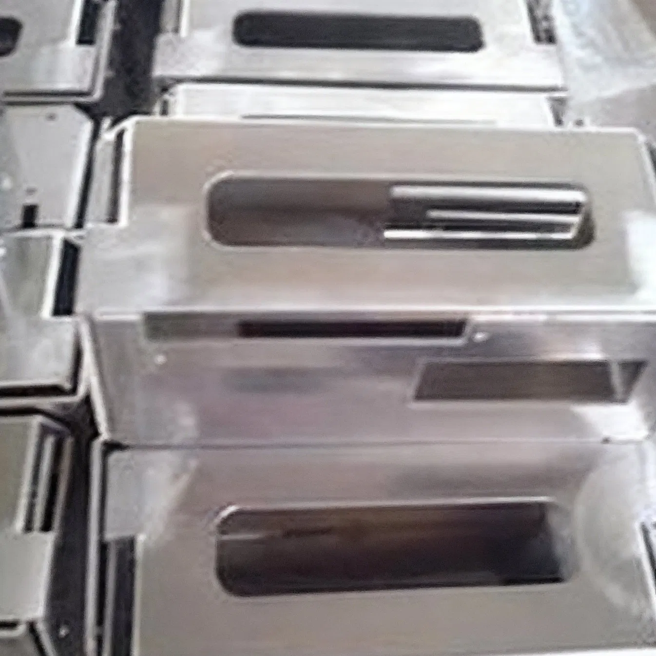 450mm Cubierta de alta calidad para trabajo en chapa metálica con piezas CNC