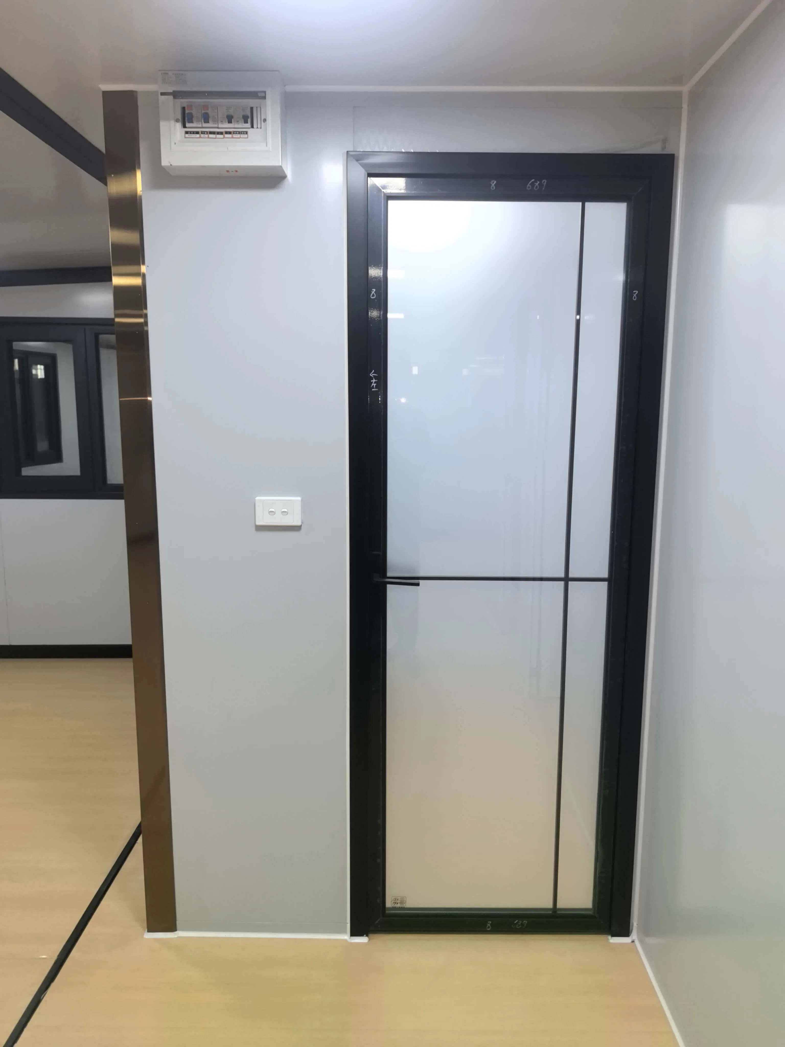 30FT Casa Prefabricada Moderna Minimalista de Alta Seguridad Asequible