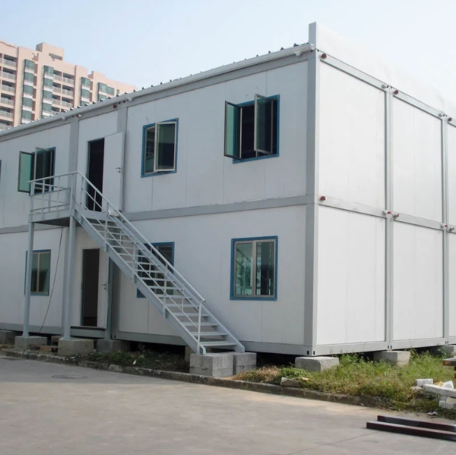 Hogares modulares personalizables ecológicos prefabricados de diseño ahorrador de energía de dos pisos para vivienda familiar sostenible