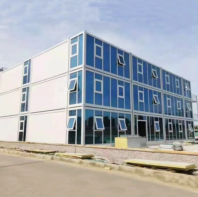 Hogares modulares personalizables ecológicos prefabricados de diseño ahorrador de energía de dos pisos para vivienda familiar sostenible