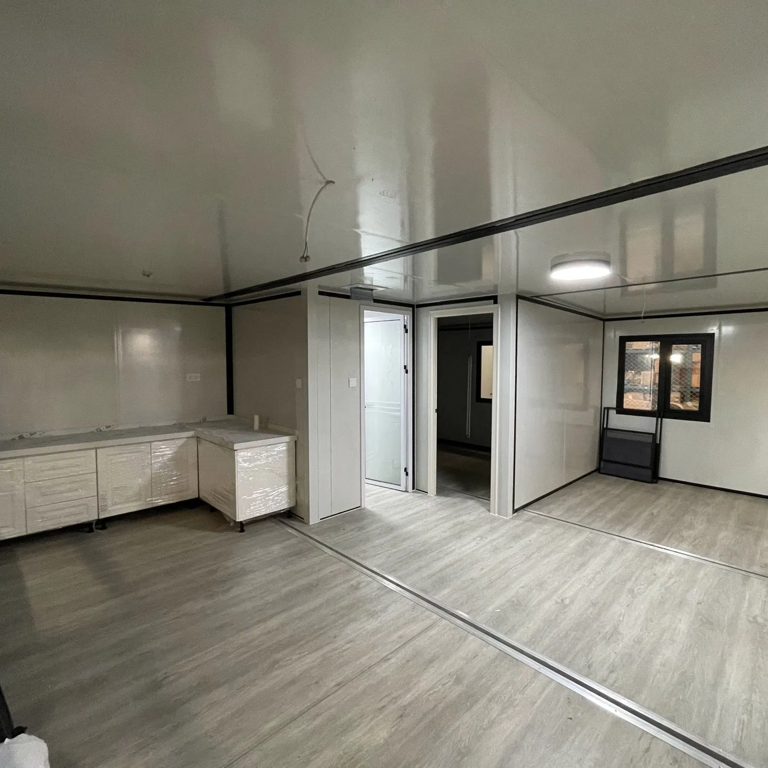 Casas contenedoras listas para ensamblar, unidades residenciales prefabricadas, casas contenedoras expandibles, casas móviles