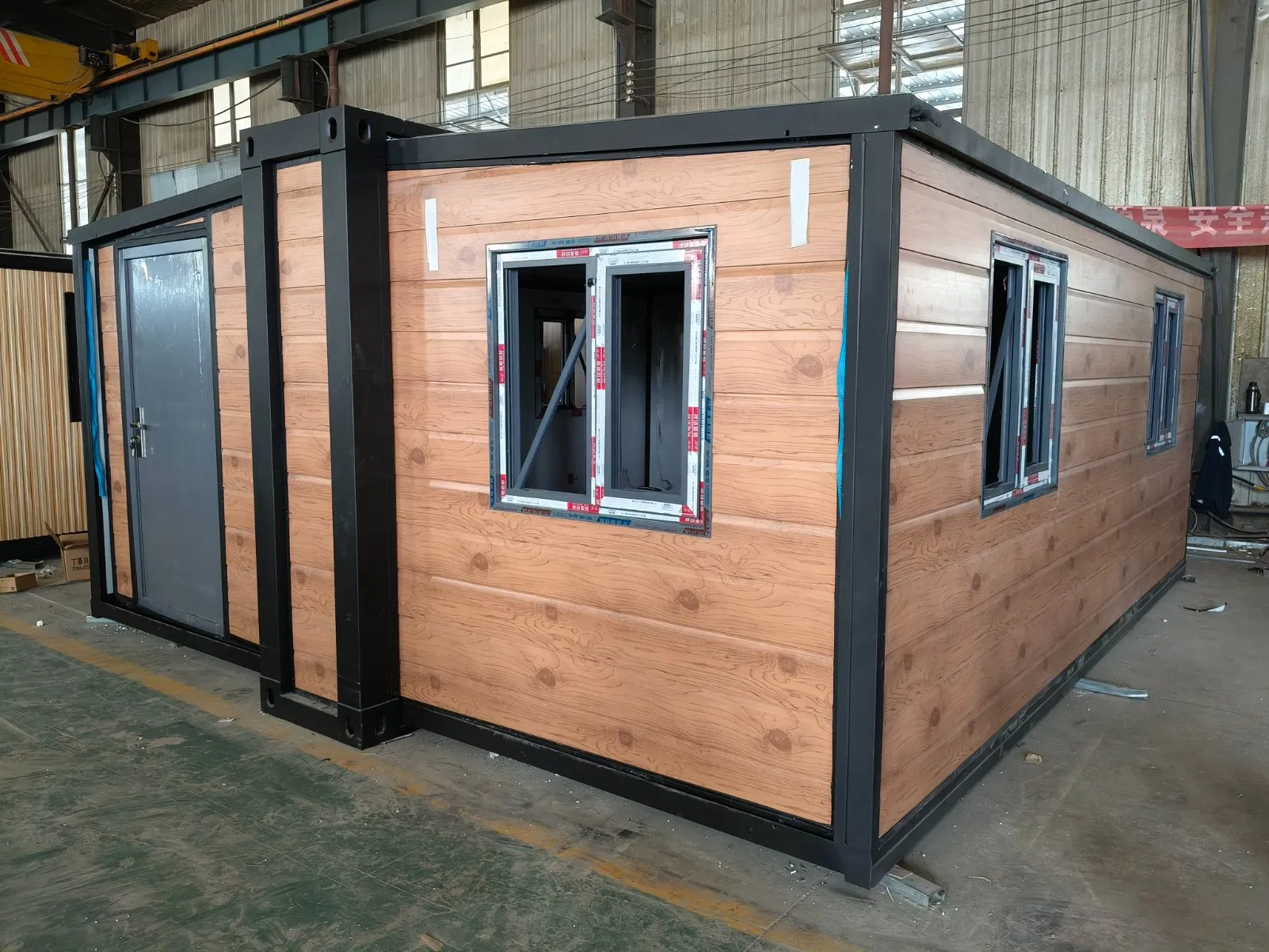 700 Casa Modular Expandible de Cápsula Amplia para la Vida Familiar