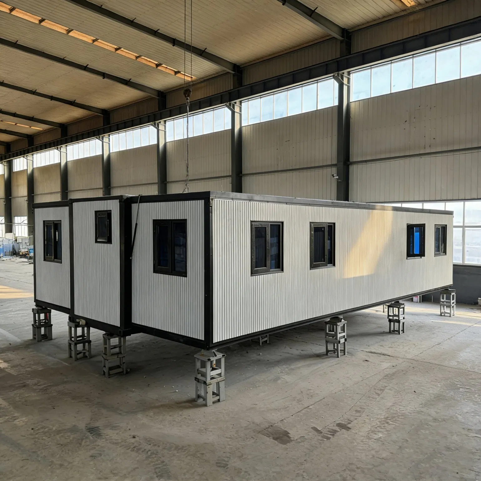 Casa Contenedor Prefabricada Modular Expandible de 2 Habitaciones Moderna 20 40 FT 2-6