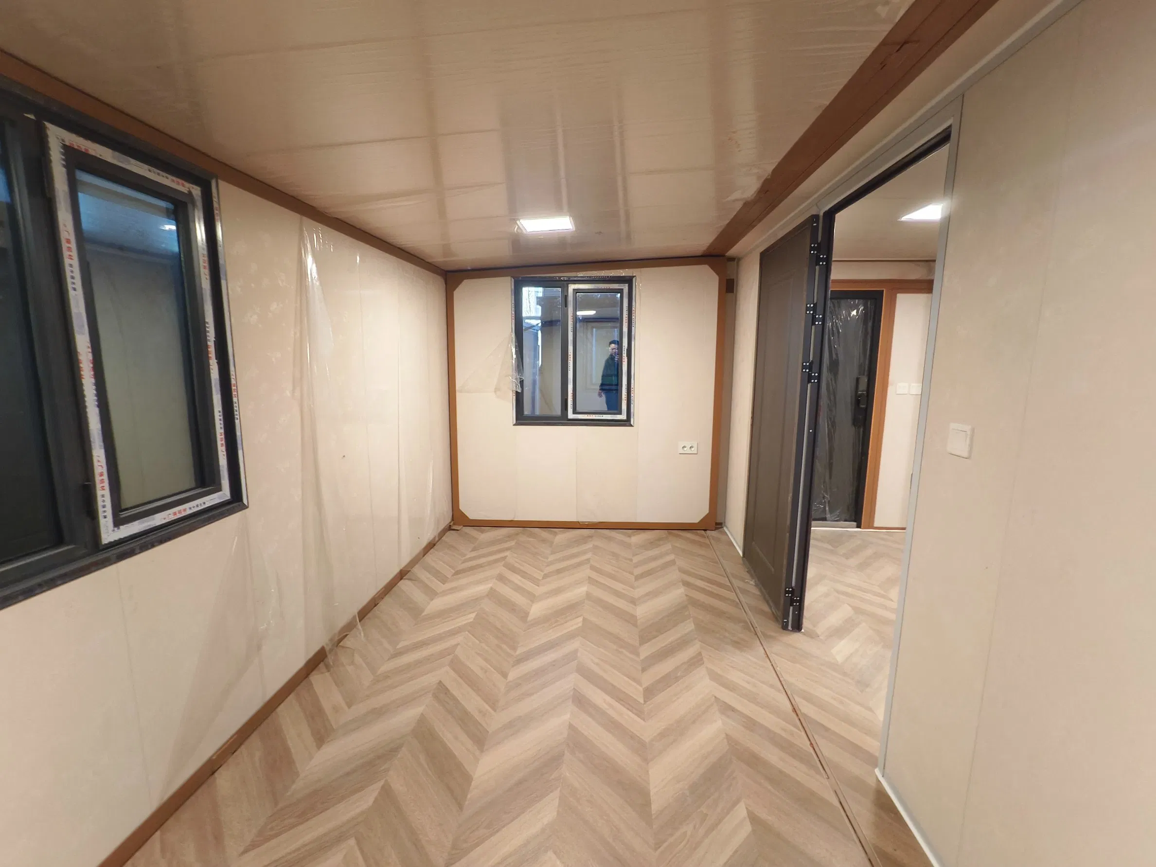 Casa Contenedor Modular Prefabricada de Alta Gama con Alas Expandibles, Lista para Habitar, para Vivienda Permanente