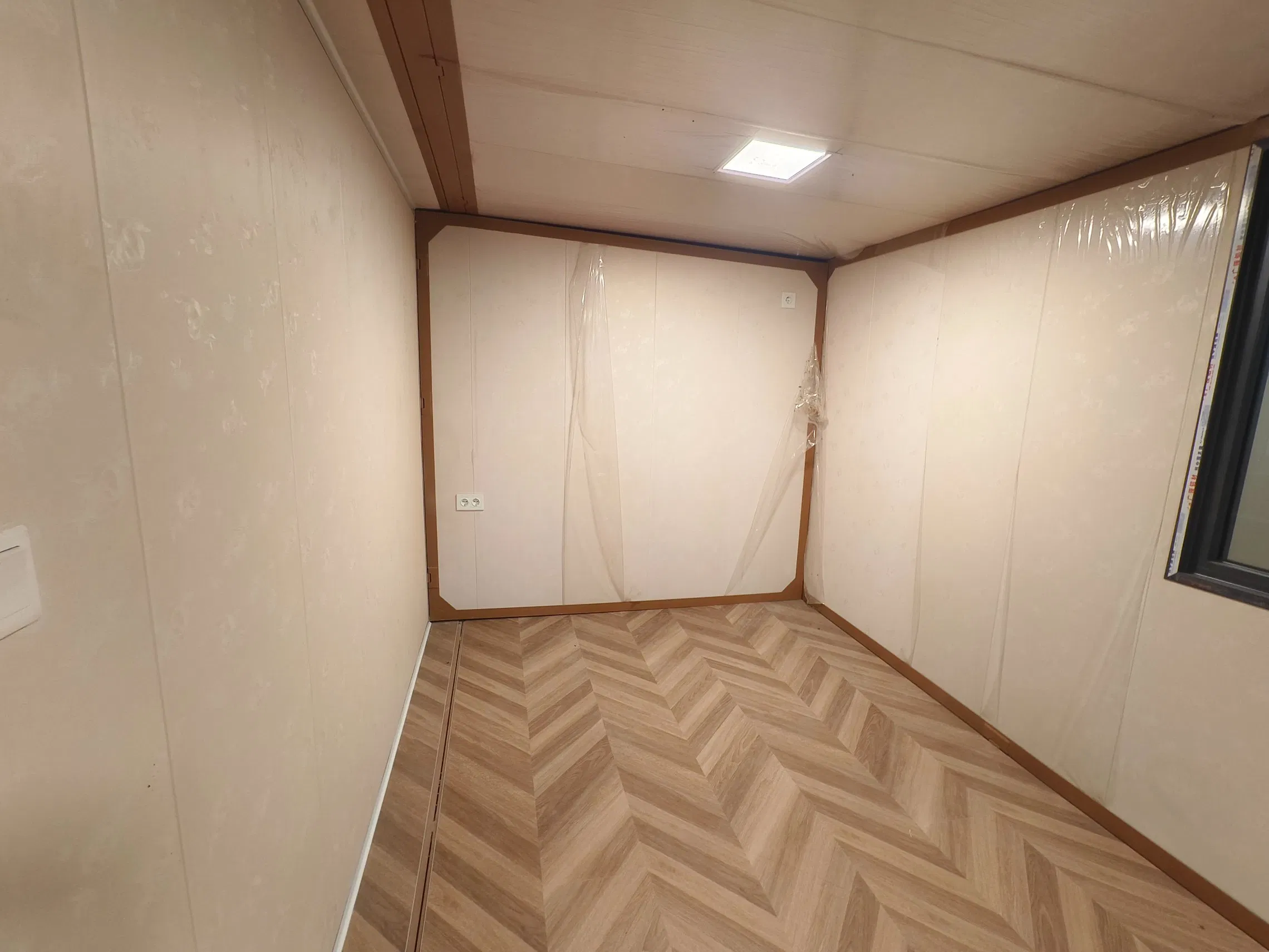 Casa Contenedor Modular Prefabricada de Alta Gama con Alas Expandibles, Lista para Habitar, para Vivienda Permanente