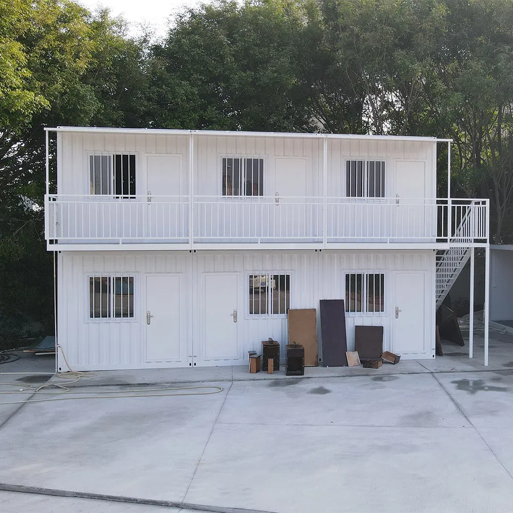 Casa Modular Elegante con Diseño Contemporáneo y Características Ecológicas