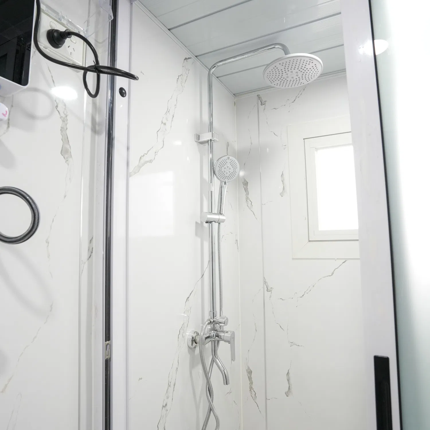 Hogar Contenedor Expandible Innovador: Opciones de Vivienda Plegable Duradera que Ahorra Espacio