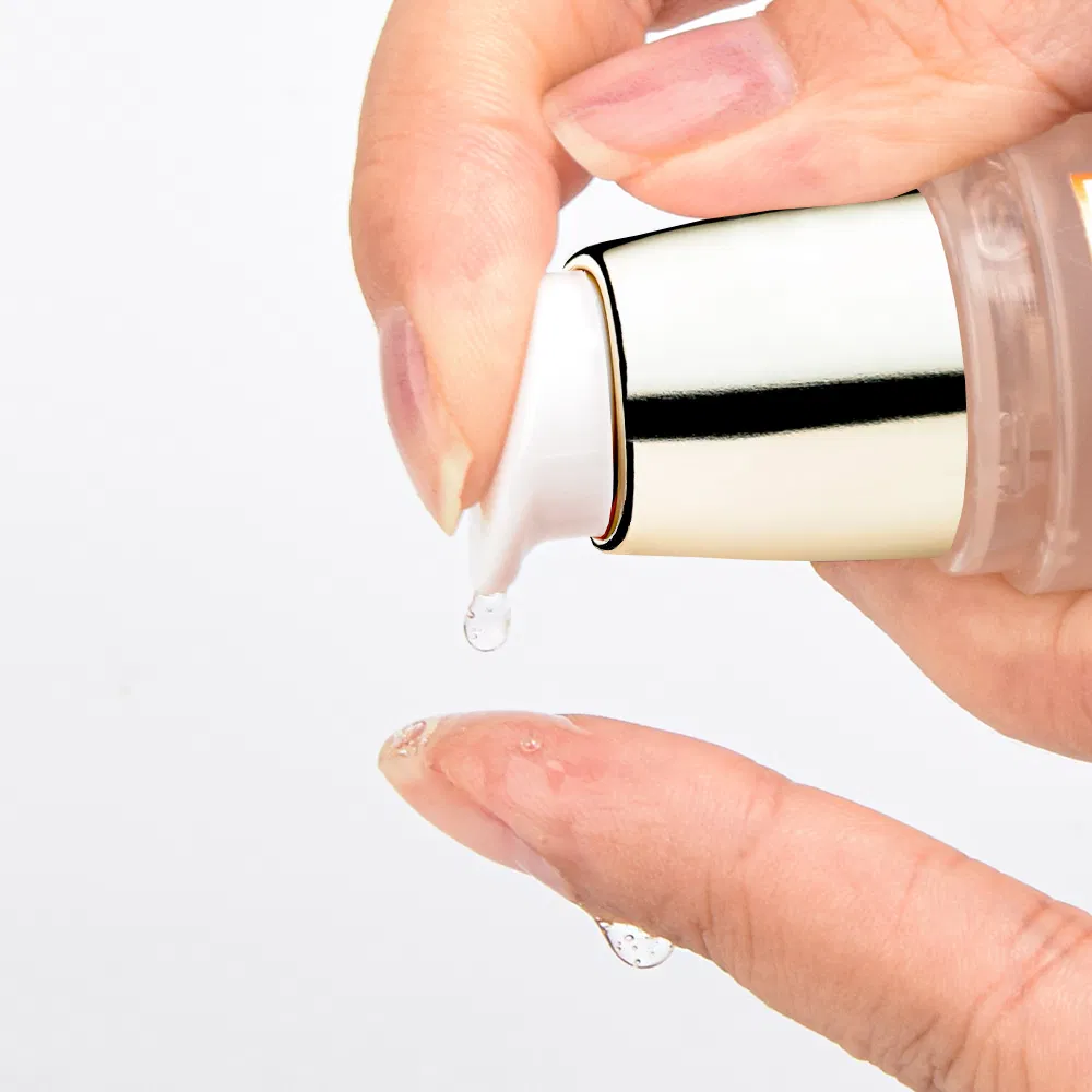 Suero hidratante y humectante de péptidos iluminadores instantáneos con vitamina C y arbutina para todo tipo de piel