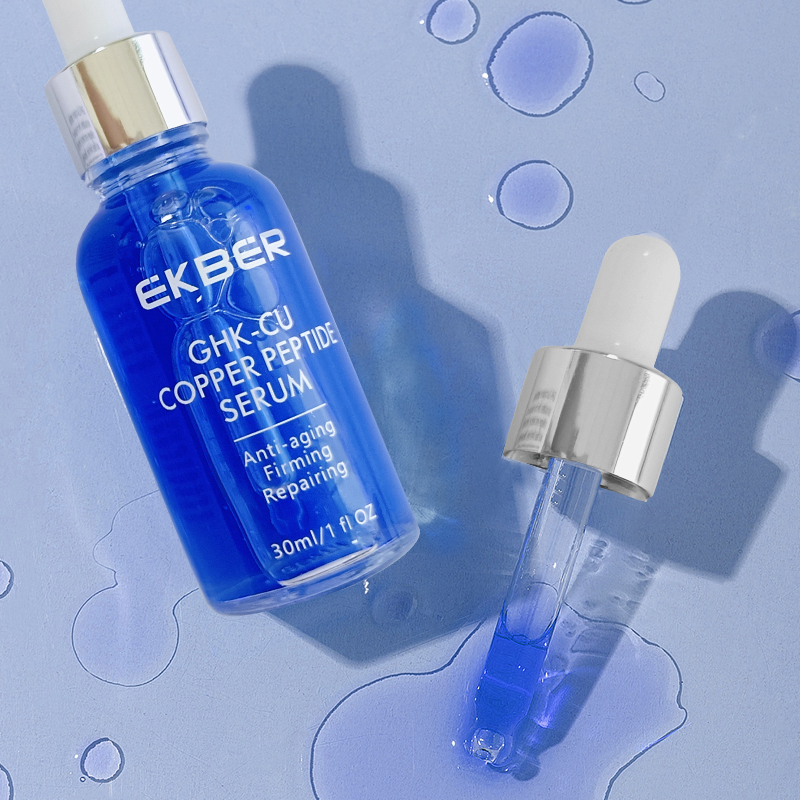 Suero facial blanqueador hidratante reparador de péptidos de cobre azul