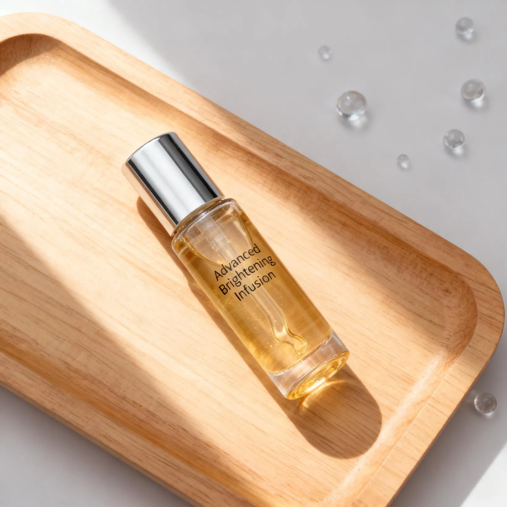 Suero facial de lujo iluminador y reafirmante con glicoproteína y arginina para la eliminación de manchas oscuras y mejora de la elasticidad en la piel facial