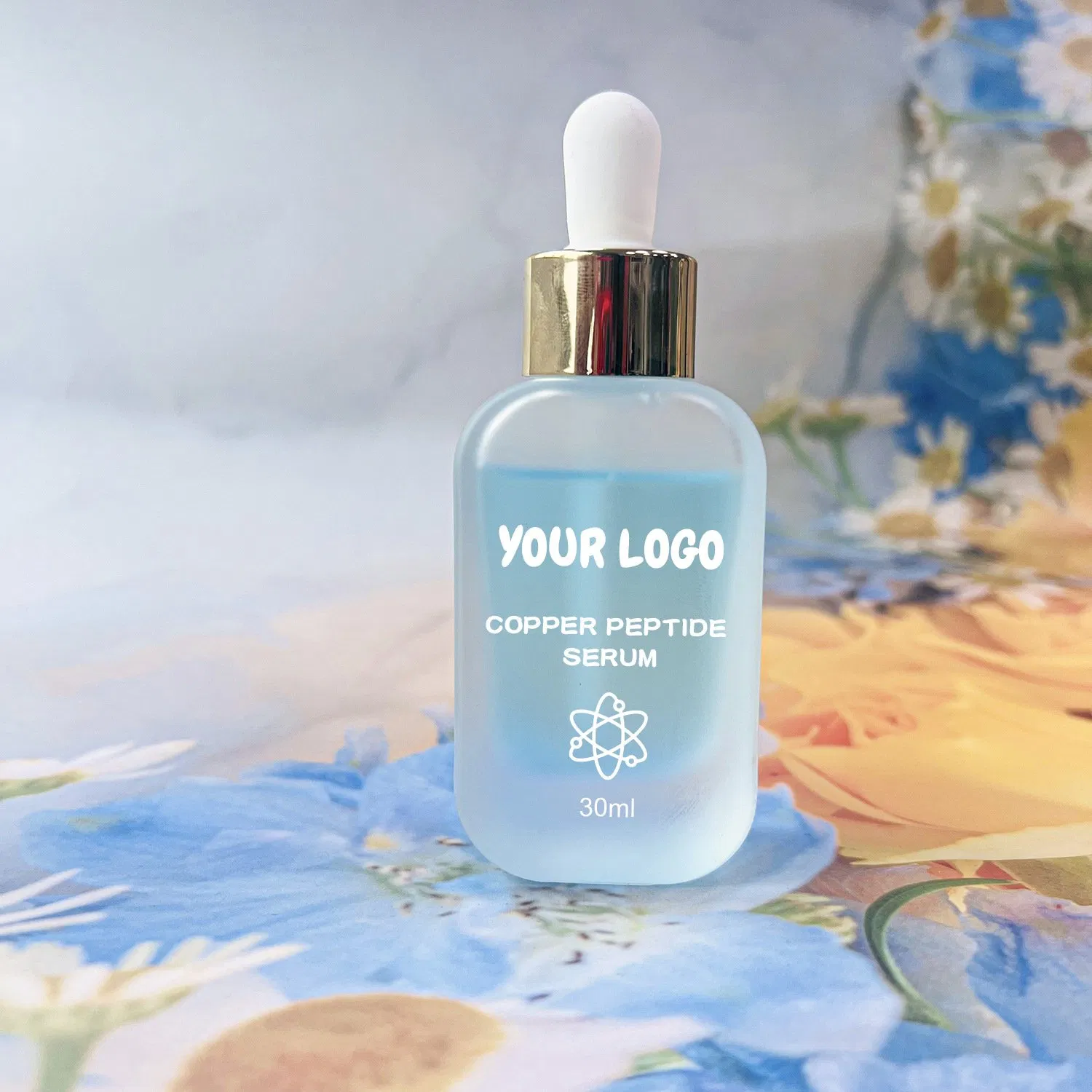 Suero de péptidos de cobre de marca privada para el rostro con ácido hialurónico reduce líneas finas y arrugas, aporta volumen y colágeno, esencia para el cuidado de la piel