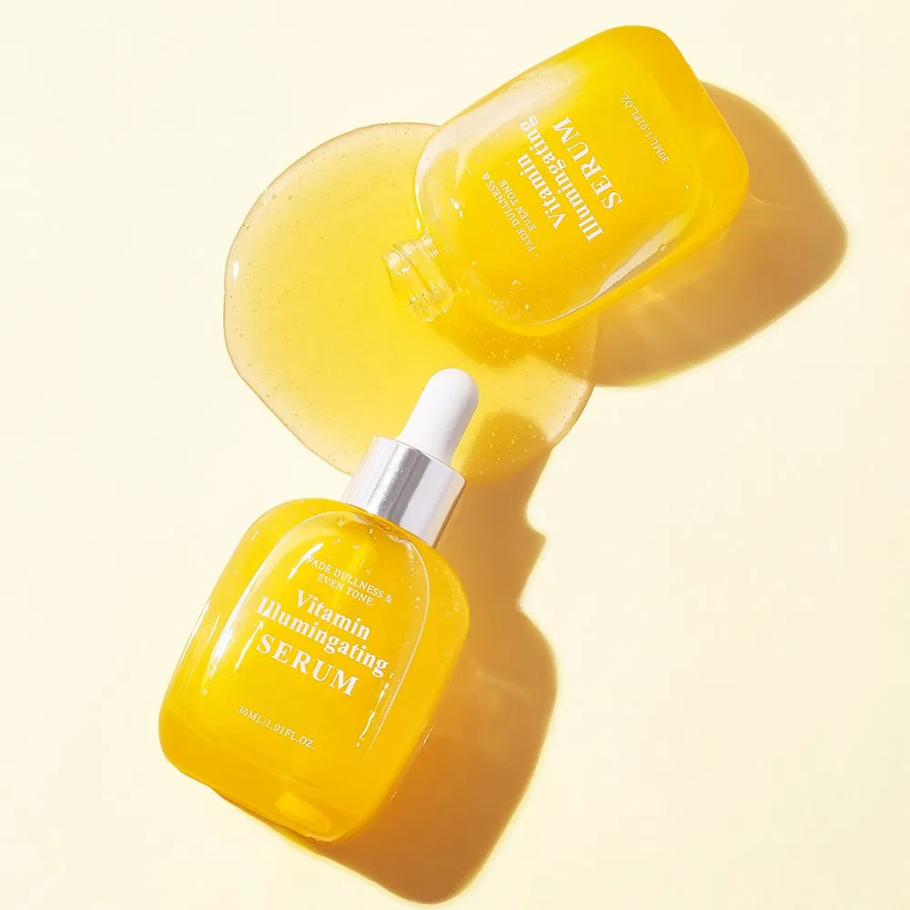 Sérum facial iluminador de vitamina para el brillo de la piel y una textura suave