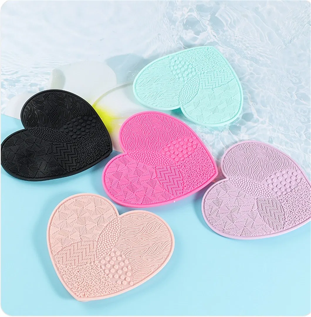 Ferramenta de Limpeza em Forma de Coração, Almofada de Esfregão, Limpador de Silicone para Pincéis de Maquiagem