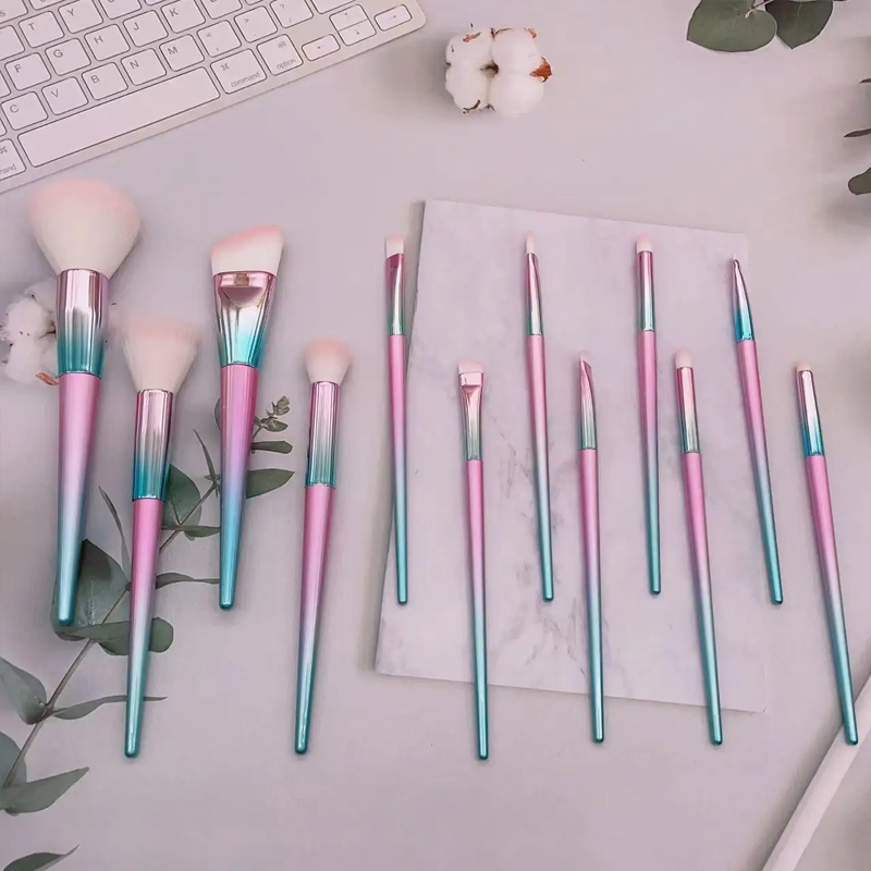 12 Conjunto de Pincéis de Maquiagem PCS Pincéis Macios para o Rosto Pincel de Base Pincel de Pó Pincel Iluminador Pincel de Blush Pincel de Contorno Pincel de Corretivo Pincéis Cosméticos