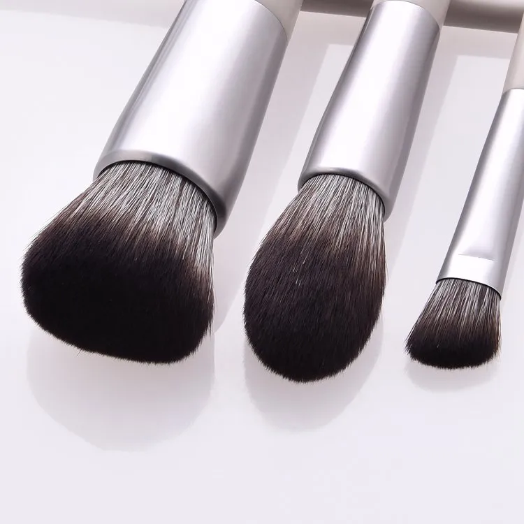 12 Conjunto de Pincéis de Maquiagem Profissional Premium Sintético com Cabo Afinado para Base, Mistura, Blush, Corretivo, Olhos, Rosto, Líquido, Pó e Creme