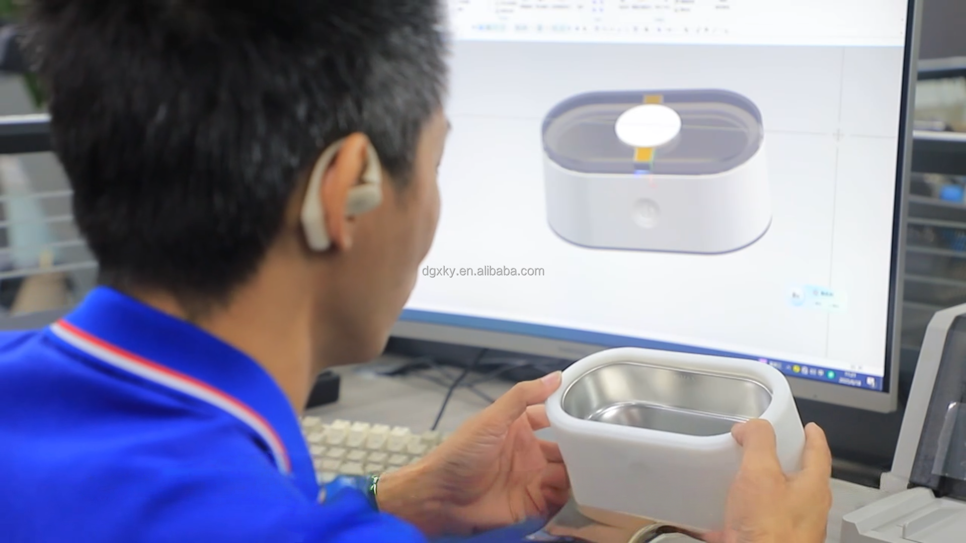 Custom Designed Dental Ultrasonic Cleaner UV Light For Denture Retainers Oral Care Instruments One-Stop Fabrication Service