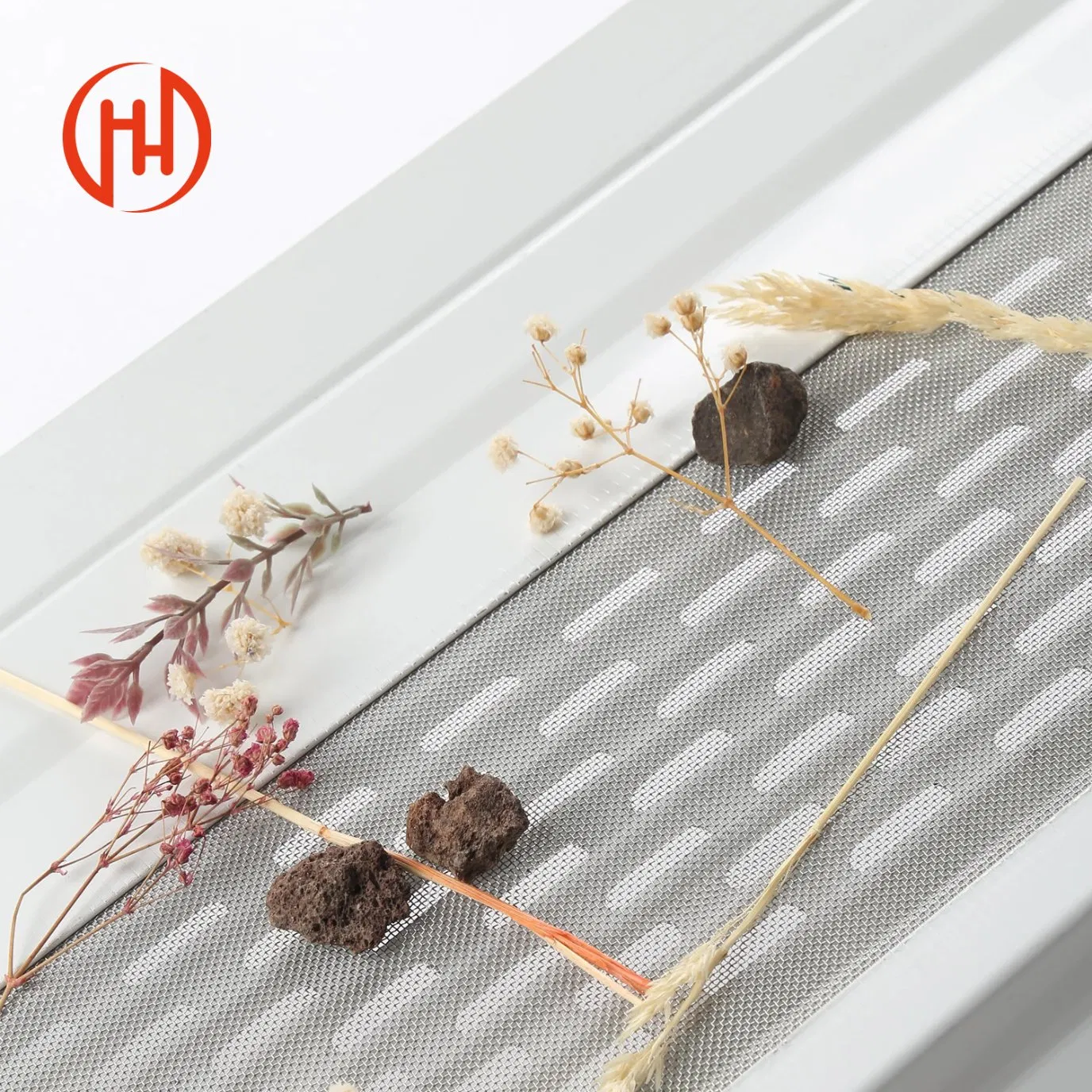 Aluminum Metal Mesh Leaf Filter Gutter Best Brush Gutter Guards Cleaning