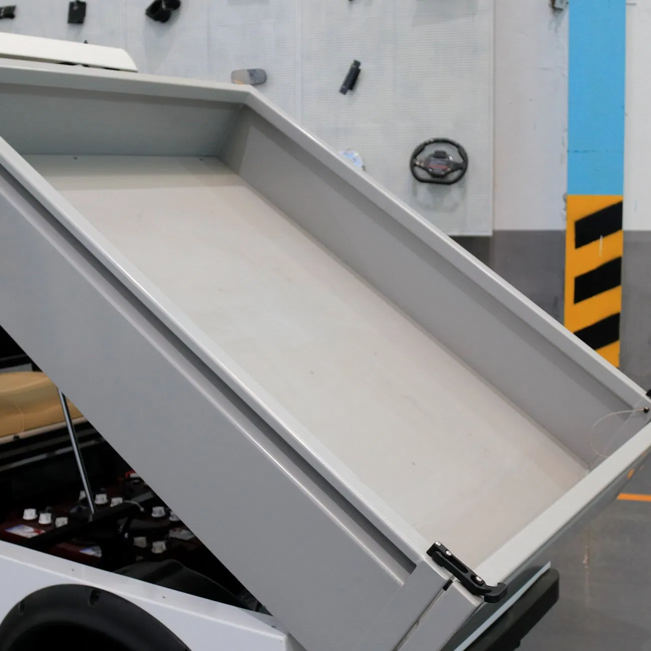 Chinese Factory Wuxi Hioev Aluminum Cargo Box Best Price