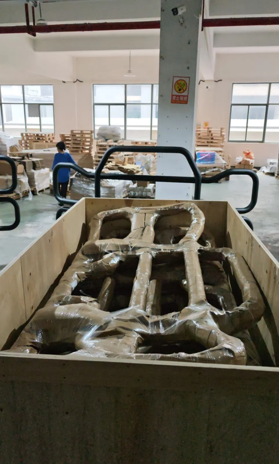 Compatible with Freightliner Cascadia 2018 Black Front Grille Deer Moose Brush Bumper Guard Large