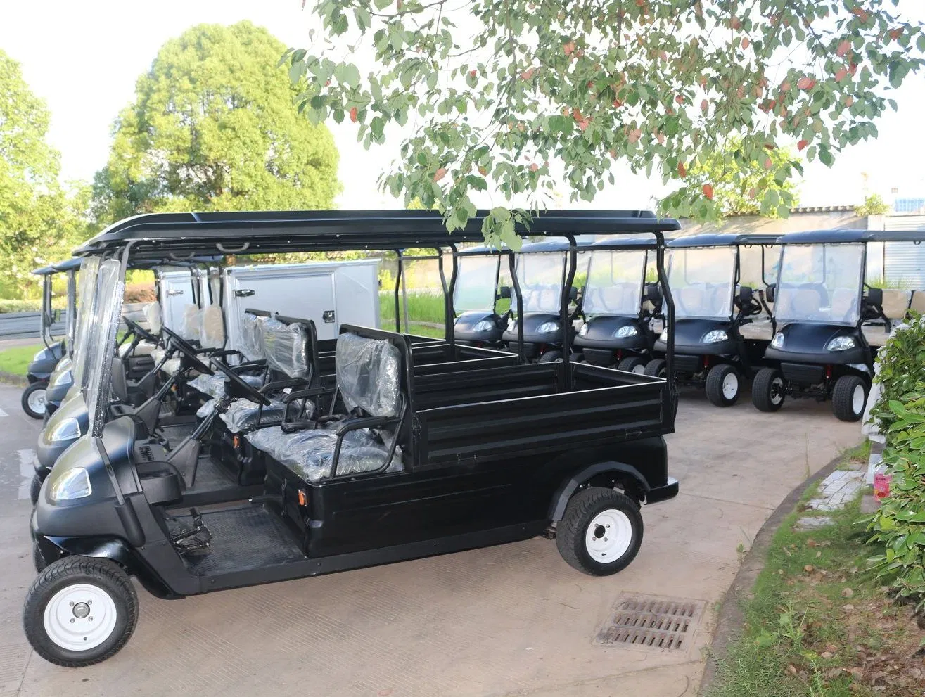 Utility Vehicle Cargo Box Carryall 600kgs for Transpotation/Food and Beverages