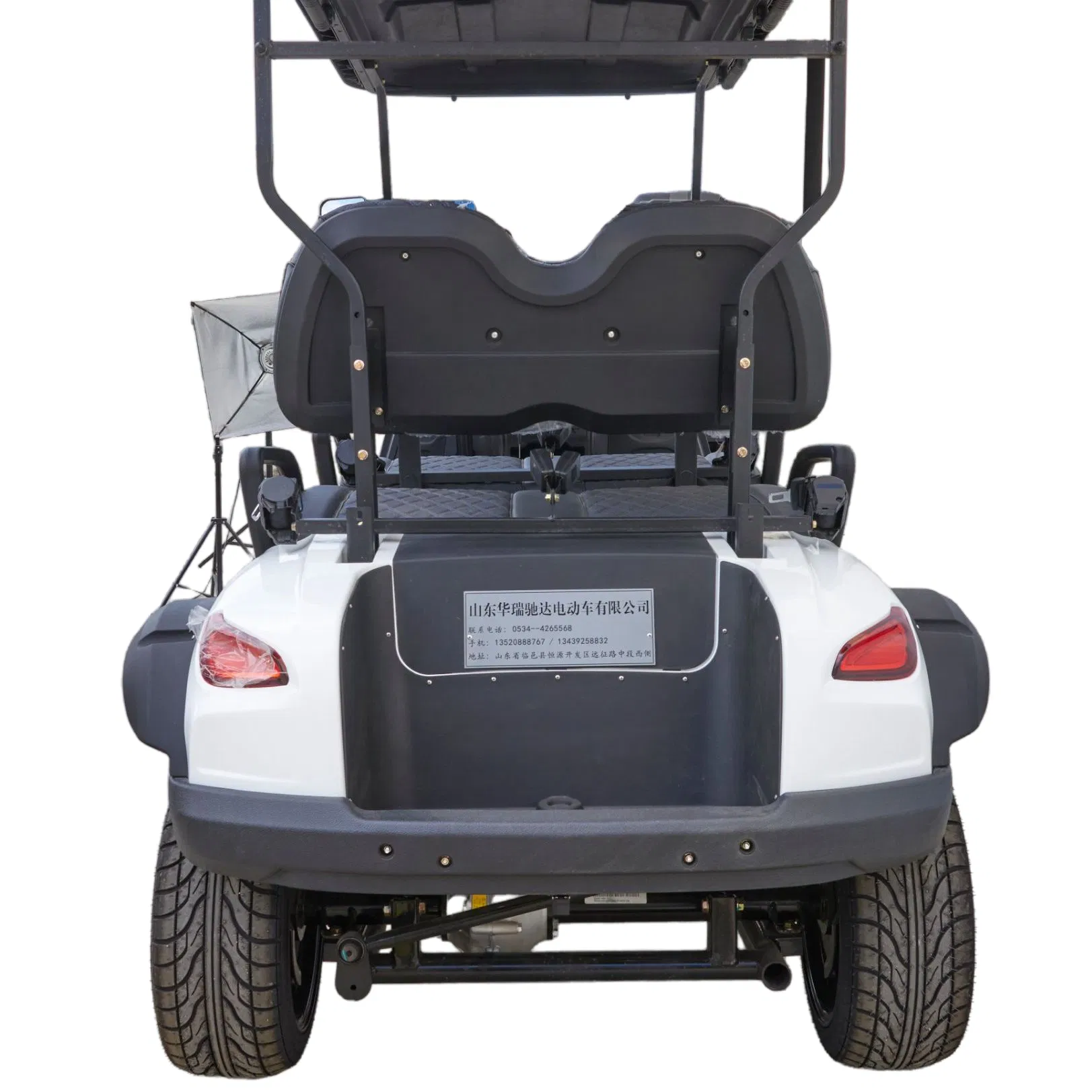 Eco-Friendly 4-Seaters Golf Cart with Solar Roof for Green Village