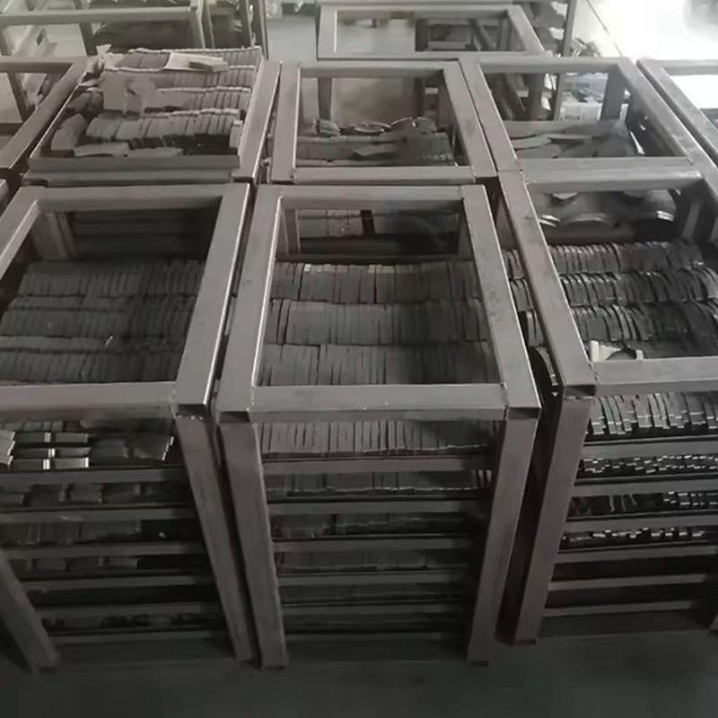 Dss Hiace Hilux Accent Brake Pads Raw Friction Material for Car Model