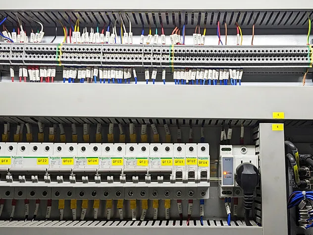 Schneider Components