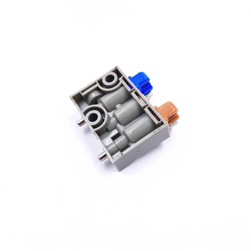 Original Heavy Duty Truck Auto Parts Relay Valve for HOWO Truck Used in Brake System