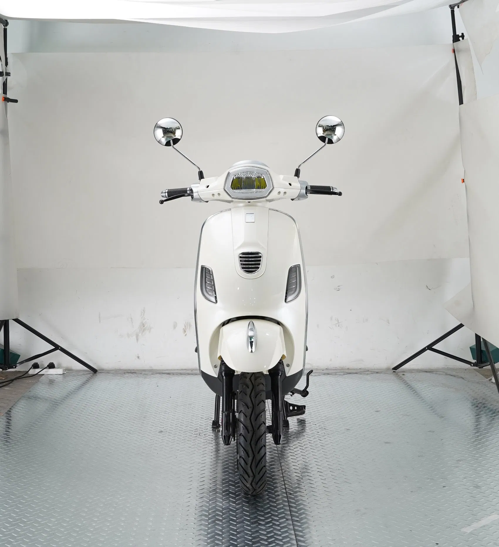 Yamasaki 80cc Gas Scooter Efi System Factory Supplier