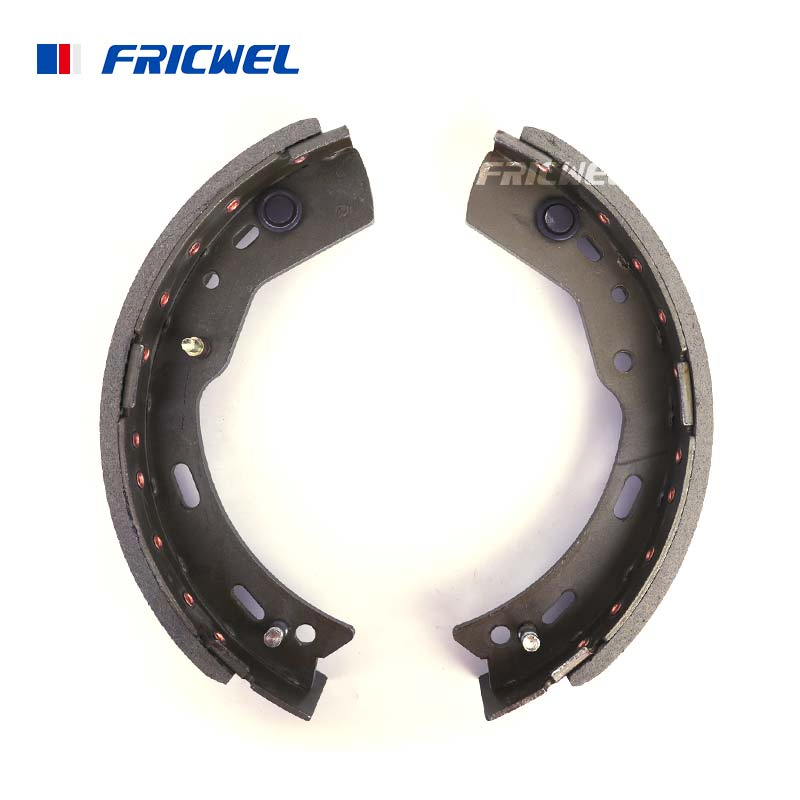 Manufacture Drum Shoe Less Noise Lower Dust Cleaner Nao Formula Brake System