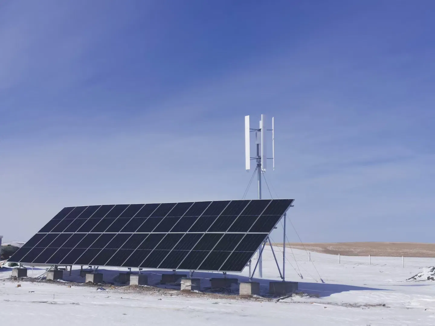 Deming 5kw Wind Generator and 5kw Solar Panels System