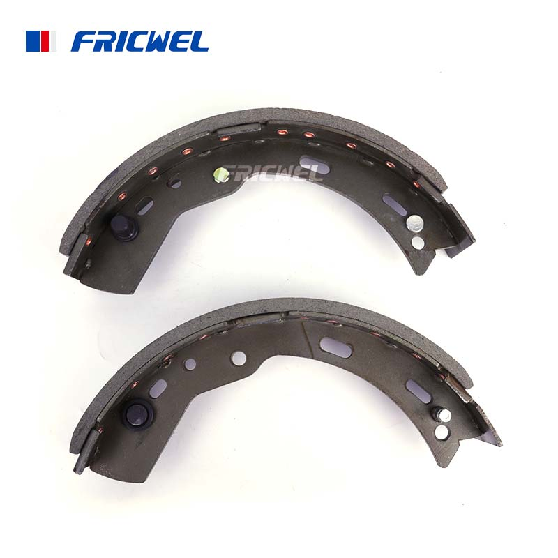 Manufacture Drum Shoe Less Noise Lower Dust Cleaner Nao Formula Brake System
