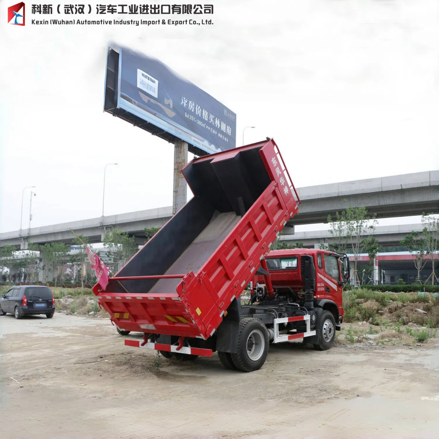 High-Performance 180 HP Dongfeng Huashen T3 4X2 Dump Truck – Reliable Solution for Heavy-Duty Transport