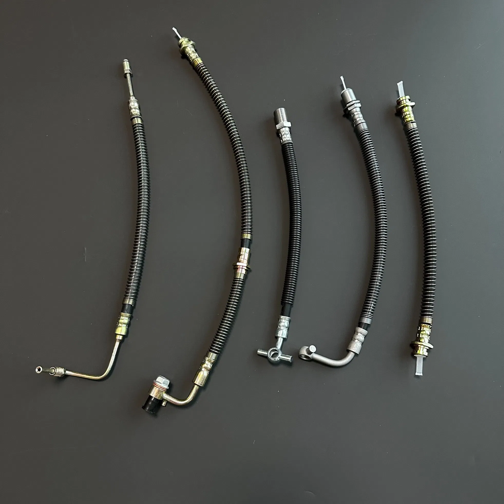 SAE J1401 Standard Hydraulic Oil Pipe 1/8 Inch High-Pressure Resistant Rubber Braided, Suitable for Industrial Automotive Truck Motorcycle Braking Systems