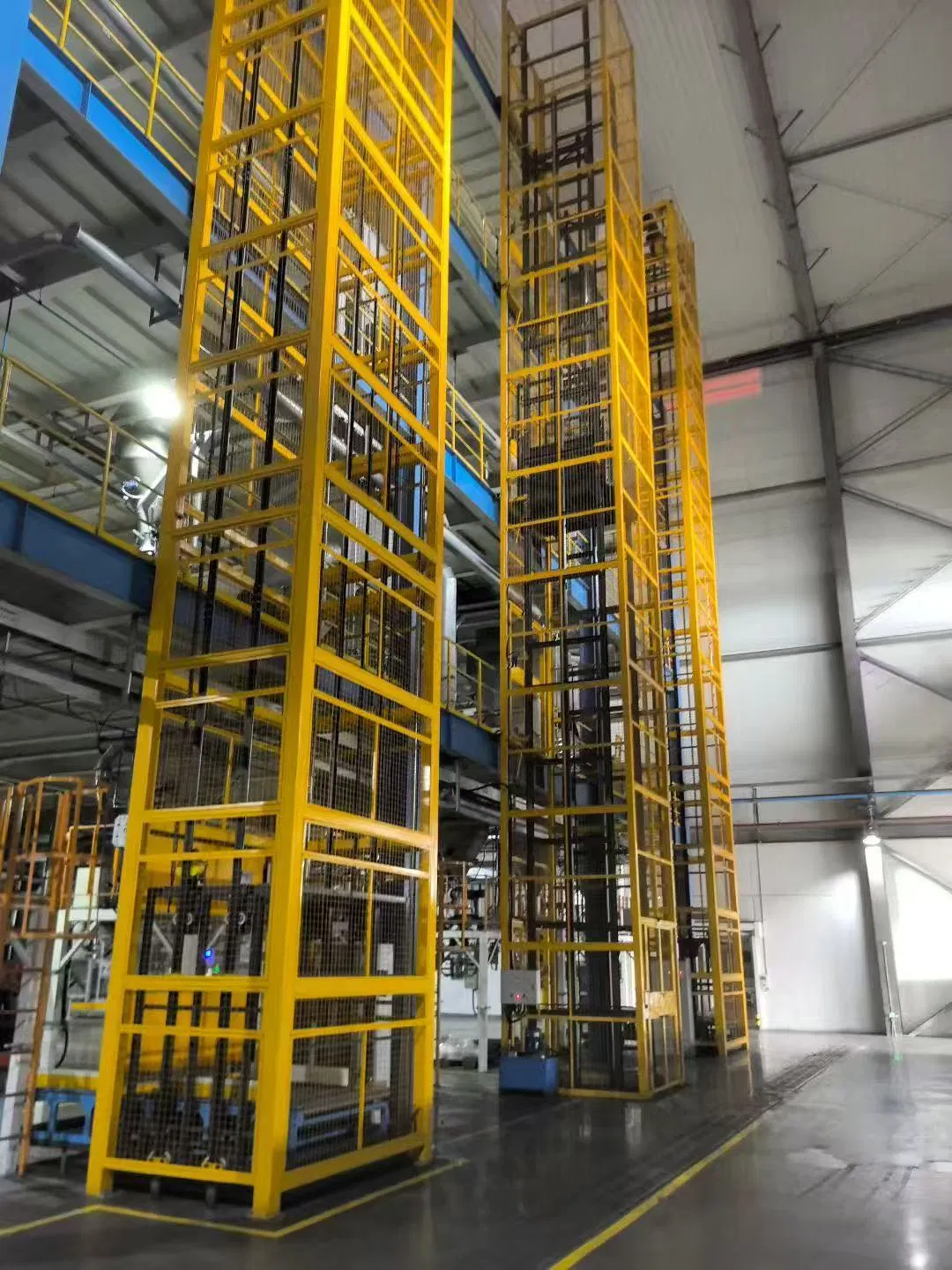 Reliable Vertical Wheelchair Lift Solutions for Aerial Work Accessibility