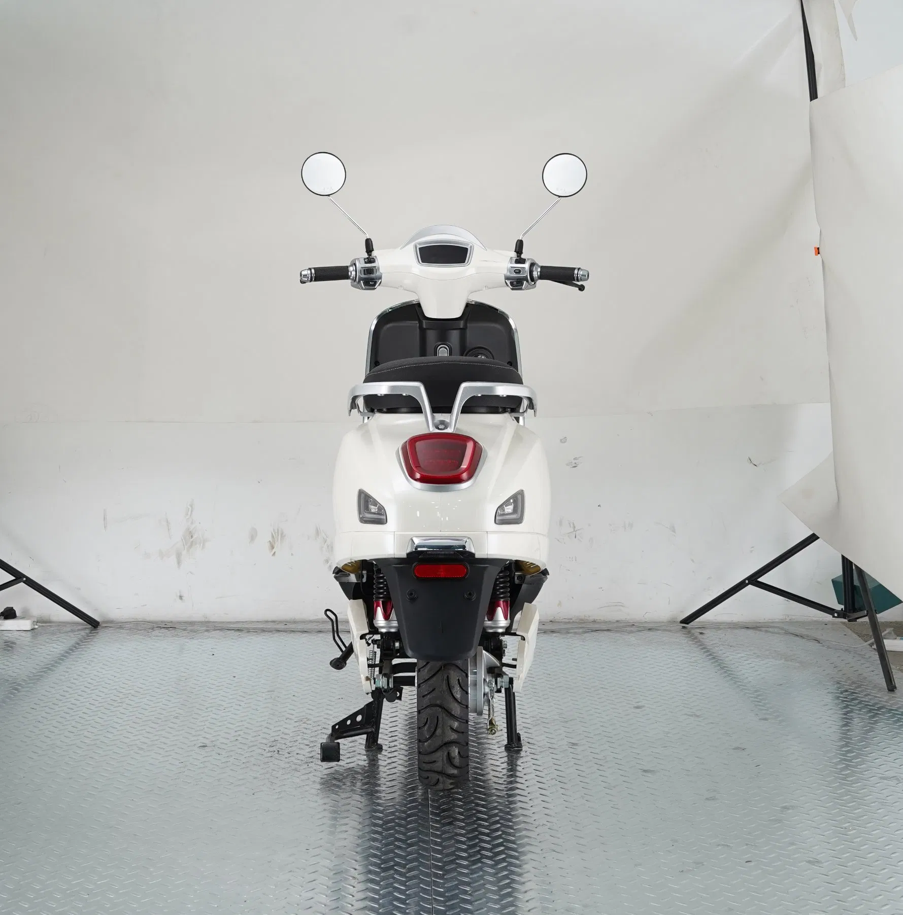 Yamasaki 80cc Gas Scooter Efi System Factory Supplier