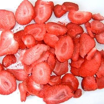 فاكهة مجففة بالتجميد