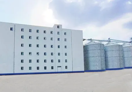 مصدر الطاقة