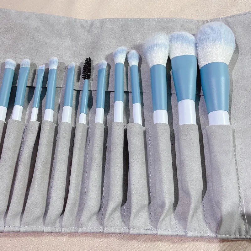 Professional Vegan Makeup Brush Set for Beauty Salon