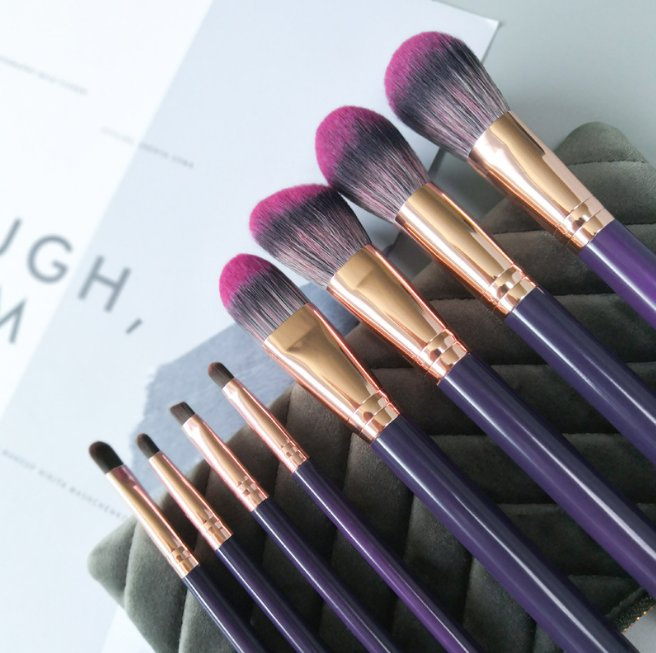 Conjunto de Pincéis de Maquiagem Profissionais 8PCS Roxo Sintético Conjunto de Pincéis Cosméticos Pincel de Maquiagem Blush Base Sombra de Olhos Corretivo Pincel Chanfrado de Esfumar