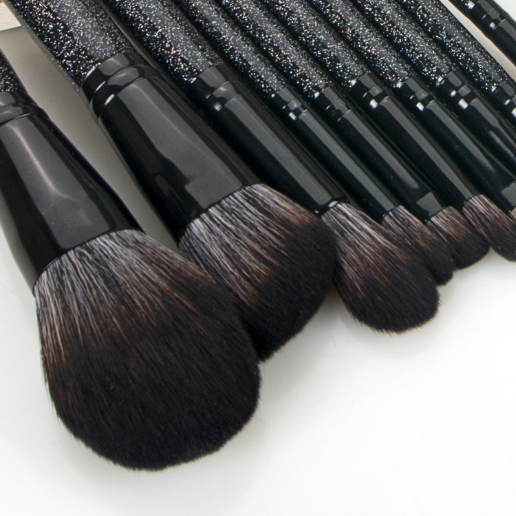 Baixa MOQ 10PCS Conjunto de Pincéis de Maquiagem Personalizado de Luxo Vegano com Etiqueta Privada e Logotipo Personalizado