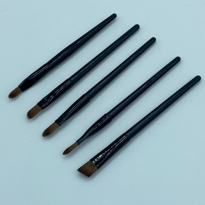 Conjunto de Pincéis de Maquiagem para Sombra de Olhos, Sobrancelha e Corretivo com Pincéis de Plástico Pequenos e Angulados