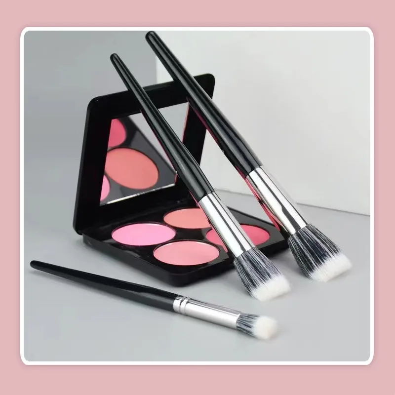 Pincel de Maquiagem para Blush de Cabelo Sintético de Alta Qualidade com Contorno Único e Cabo de Madeira Preta