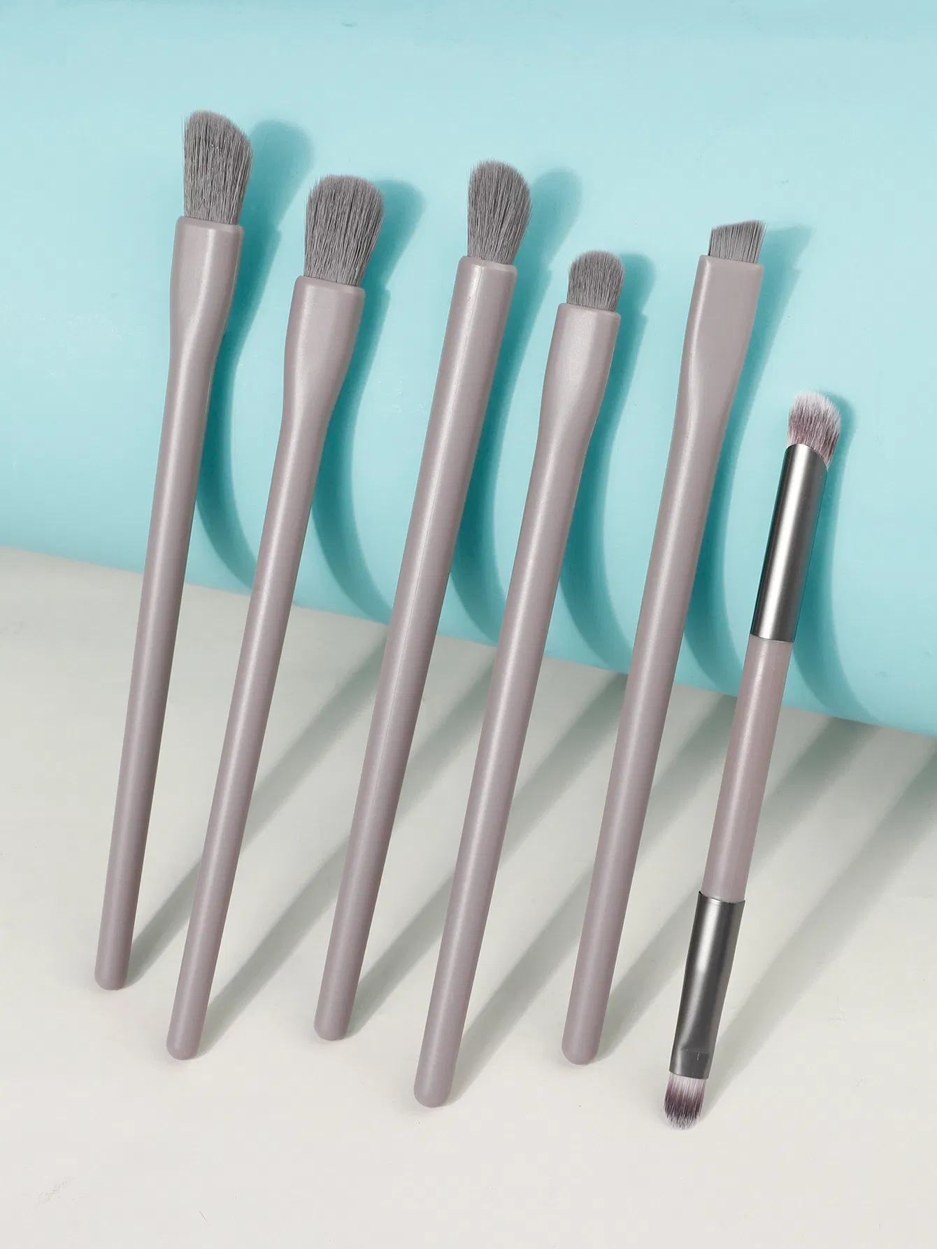 OEM Professional Portable Travel Makeup Brush Set