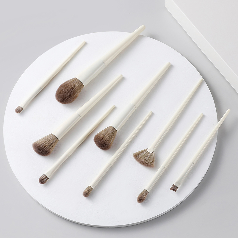 Conjunto de Pincéis de Maquiagem Plush White Zero Series Beautichen 10PCS - Kit Completo para Pó Solto, Blush, Sombras e Iluminador
