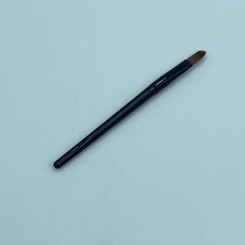 Conjunto de Pincéis de Maquiagem para Sombra de Olhos, Sobrancelha e Corretivo com Pincéis de Plástico Pequenos e Angulados