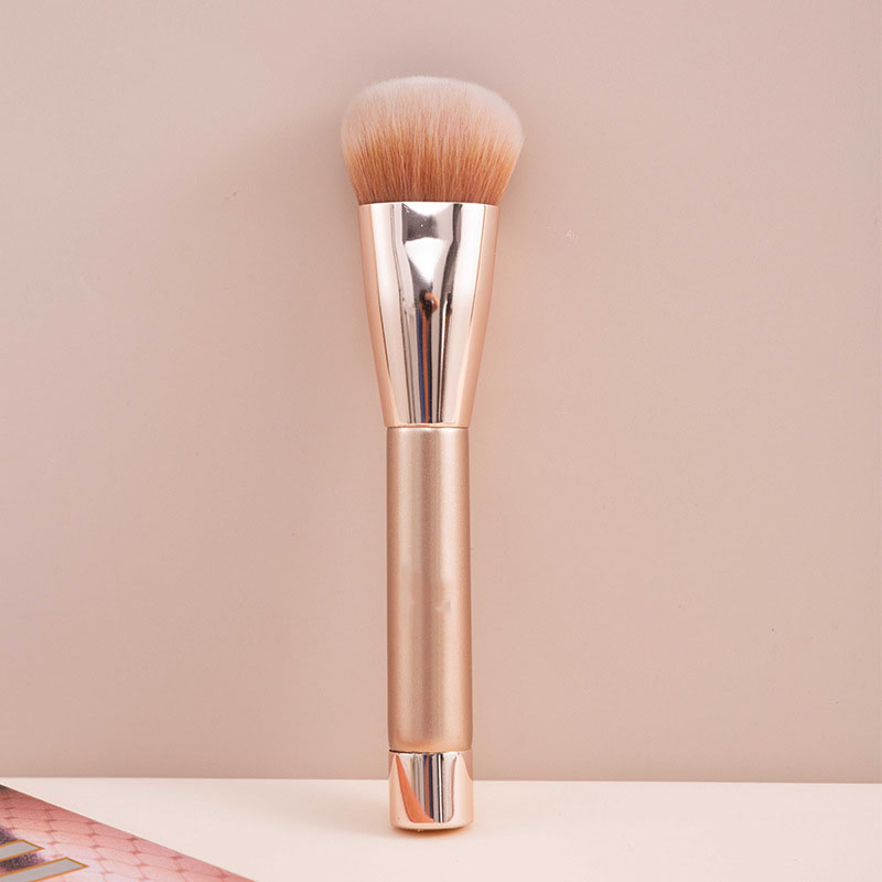 Pincel de Maquiagem Kabuki em Rosa Dourado Elegante com Cerdas Macias