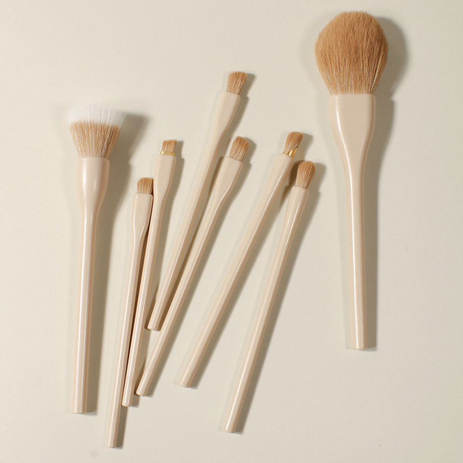 8 PCS Concealer Soft Hair High Quality Portable Travel Makeup Brush Set