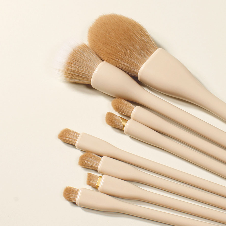 8 PCS Concealer Soft Hair High Quality Portable Travel Makeup Brush Set
