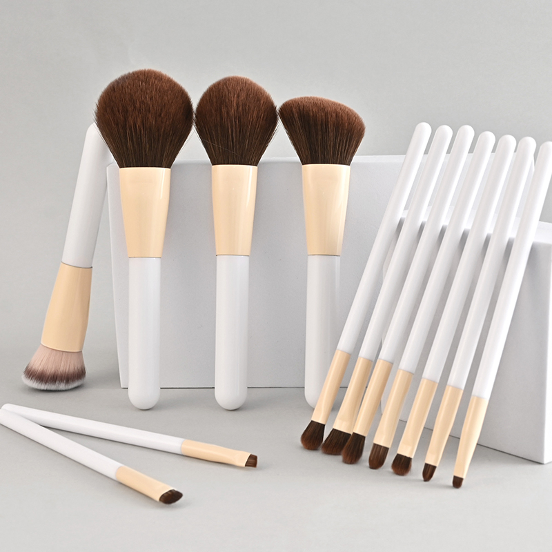 Conjunto de Pincéis de Maquiagem de Marca Própria 13PCS Pincéis Cosméticos Sintéticos Premium para Base e Corretivo
